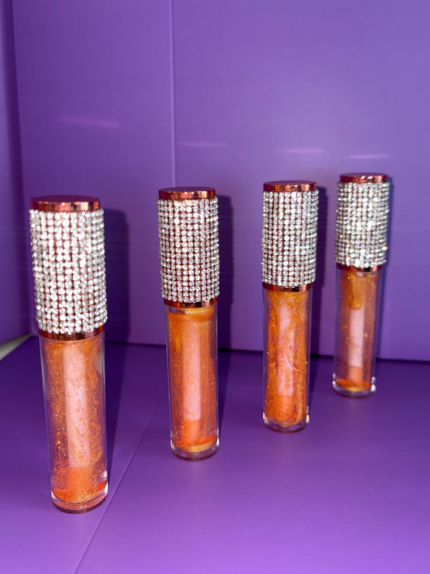 LUXEF1 Golden One Lip Plumper